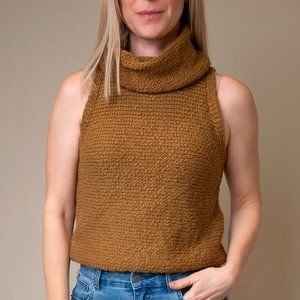 NWT evirwild Haden Turtle Neck Sleeveless Sweater
